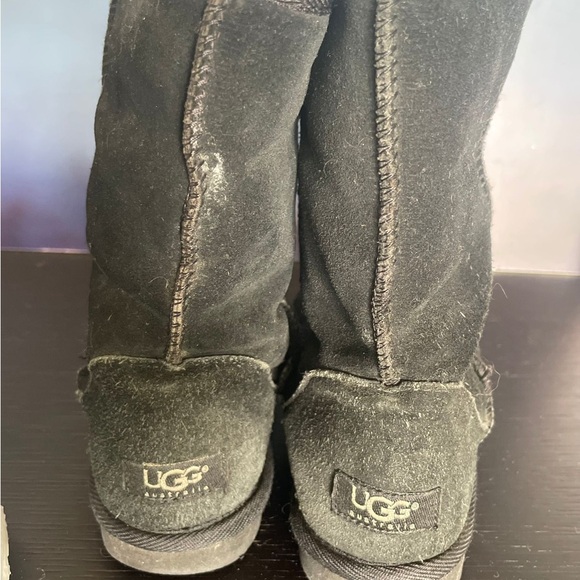 UGG Classic Short 5825 Black Suede Boots - Picture 3 of 7